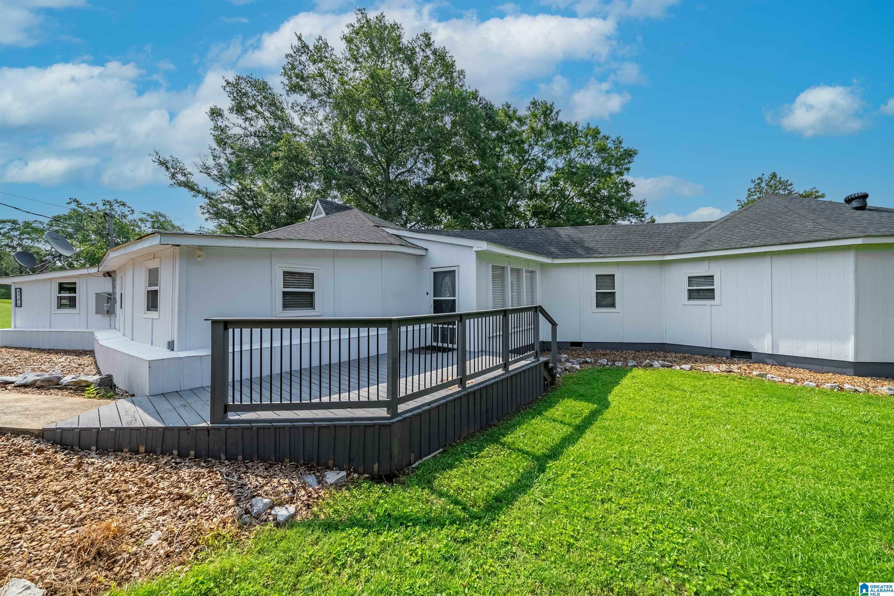 Property Photo: 4906 Masters Road AL 35128