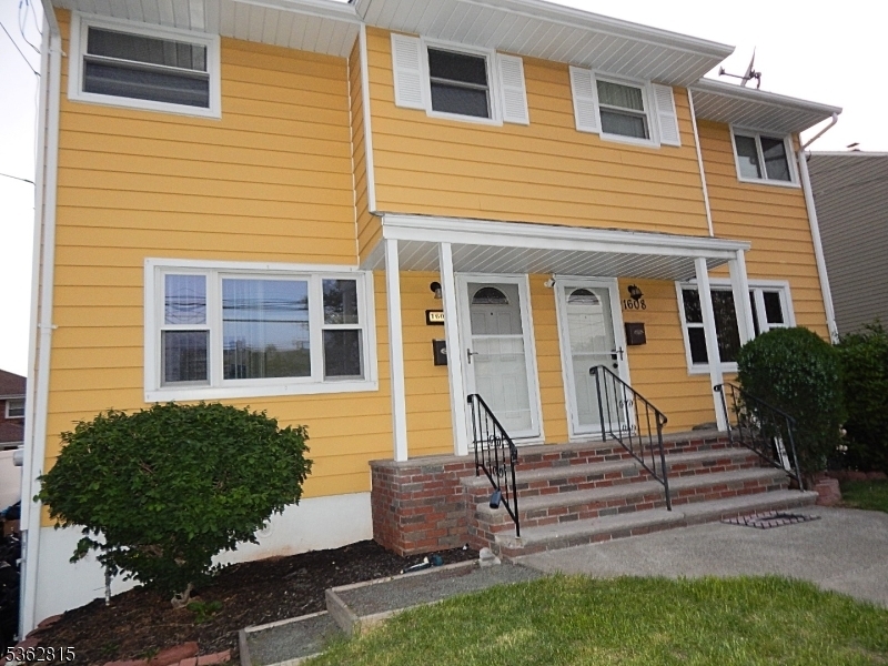 Property Photo: 1606 Lawrence St NJ 07065