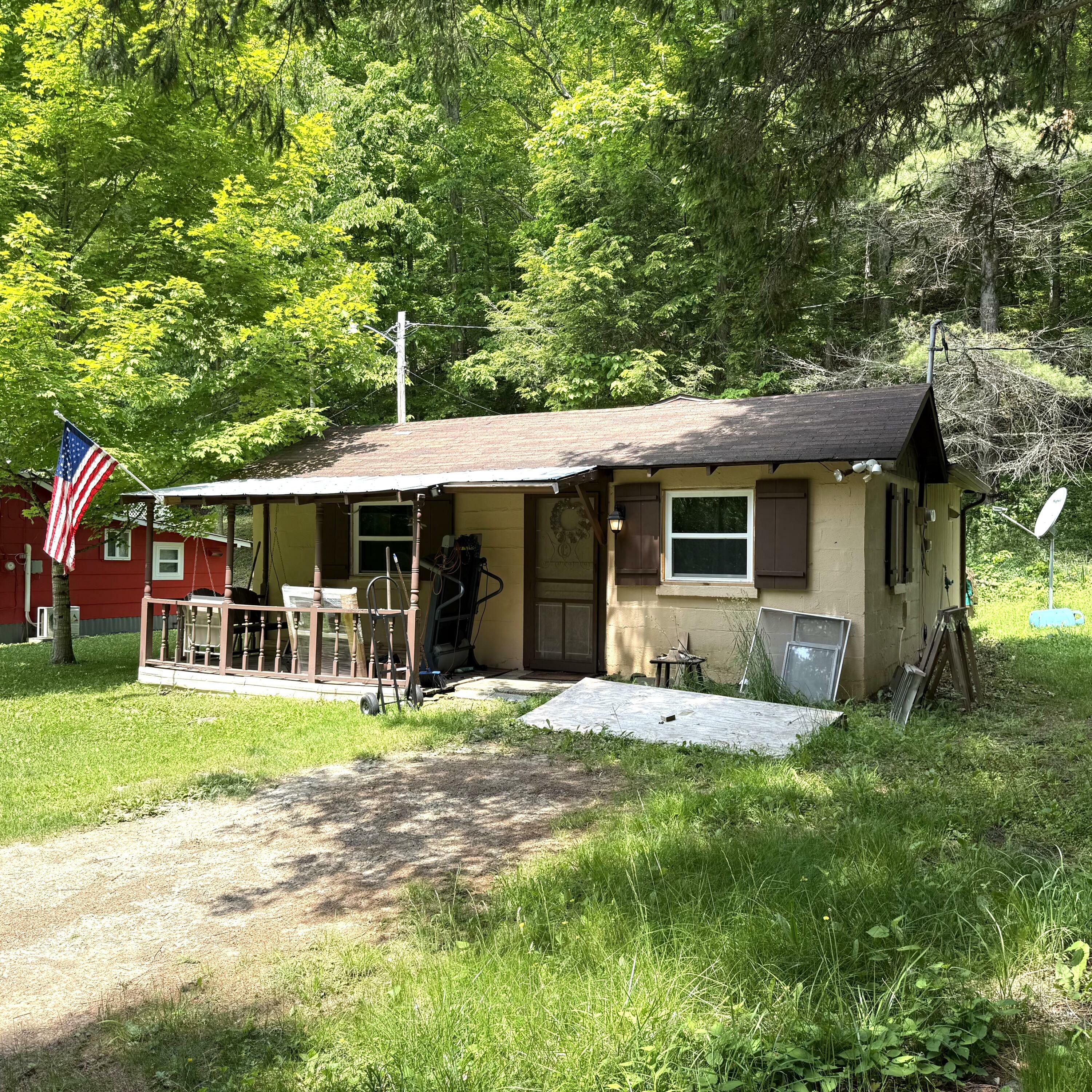 3311 Pocahontas Trl  Marlinton WV 24954 photo