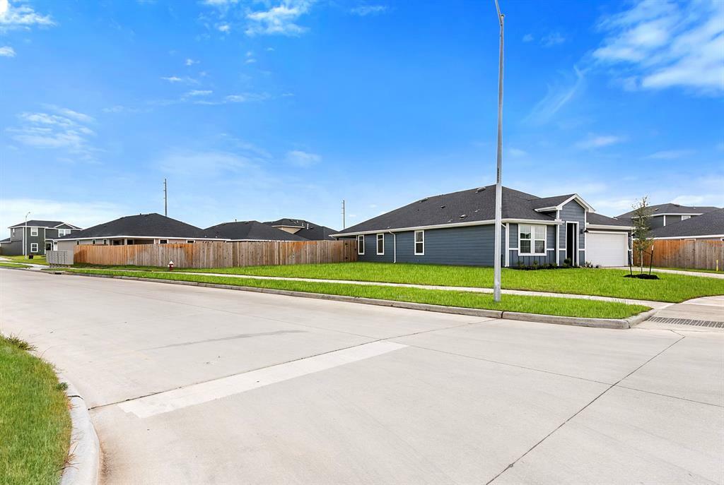 Property Photo: 3203 Langley Bend Lane TX 77441