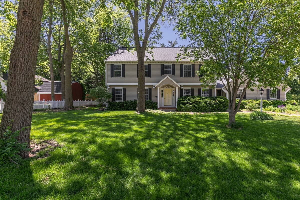 1311 W 2nd Street  Pella IA 50219 photo