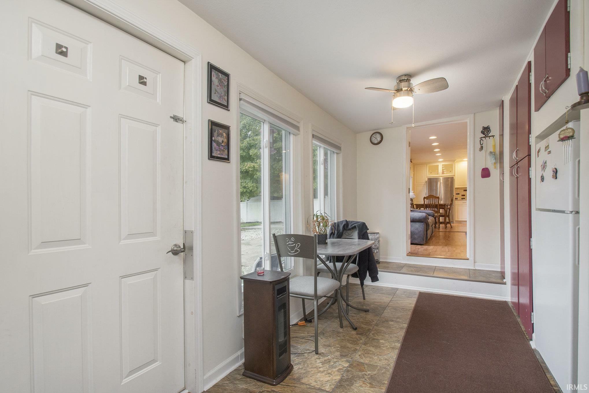 Property Photo: 804 E Vistula Street IN 46507