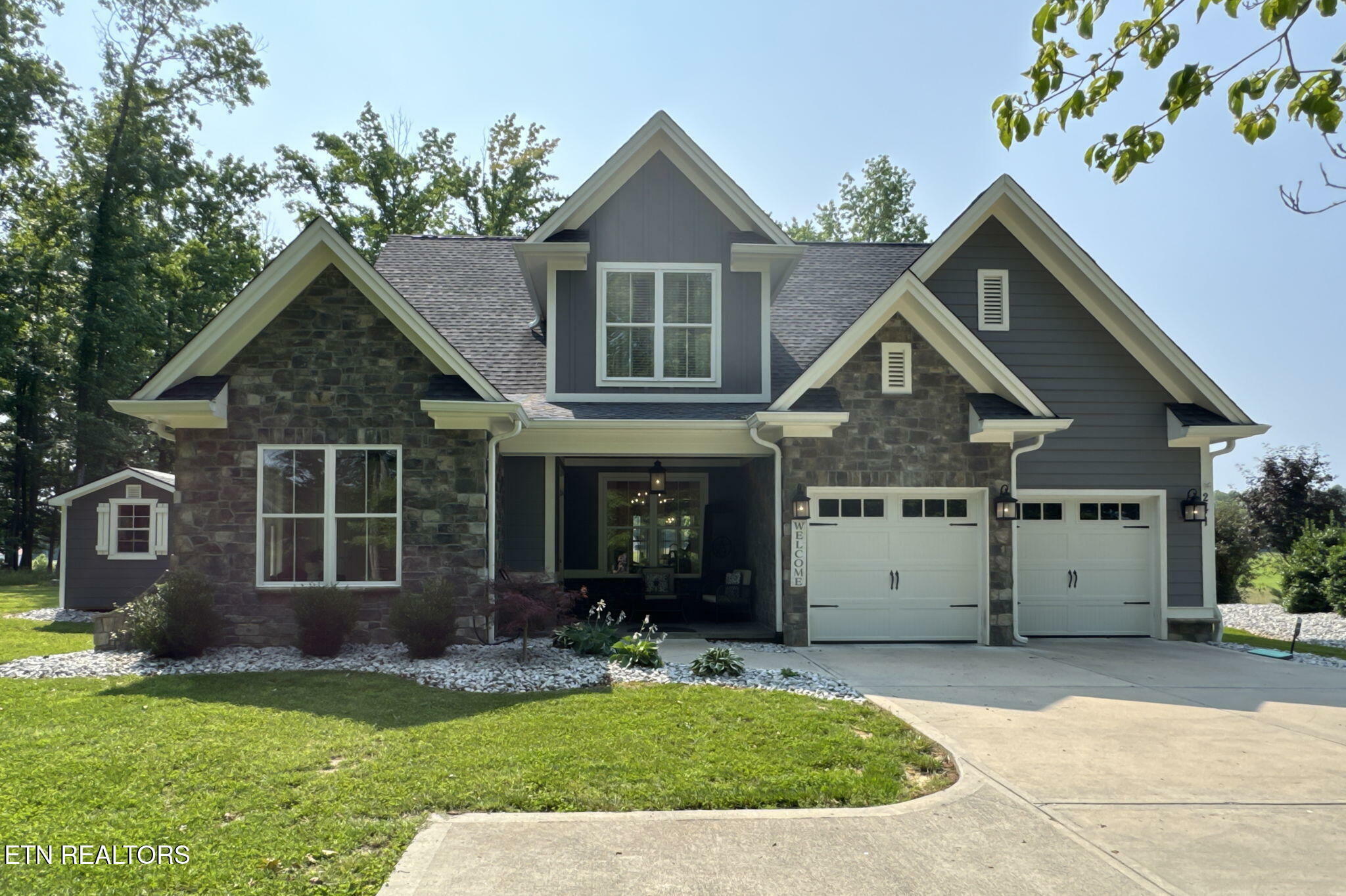 241 W Shore Drive  Rockwood TN 37854 photo