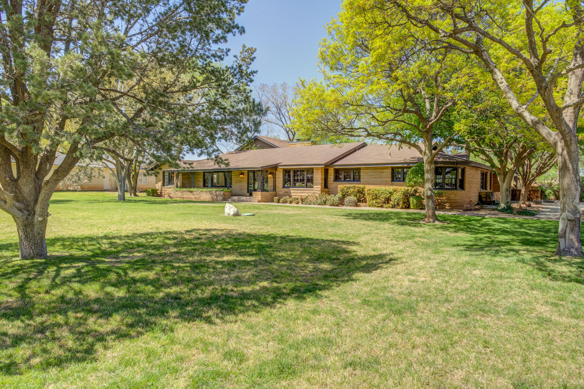 Property Photo: 4902 19th Street TX 79407