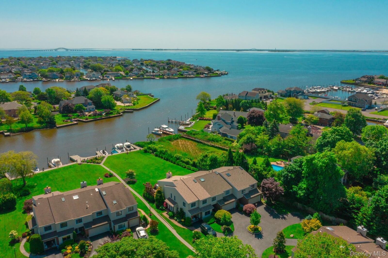 Property Photo:  10 Hidden Harbor Drive  NY 11702 