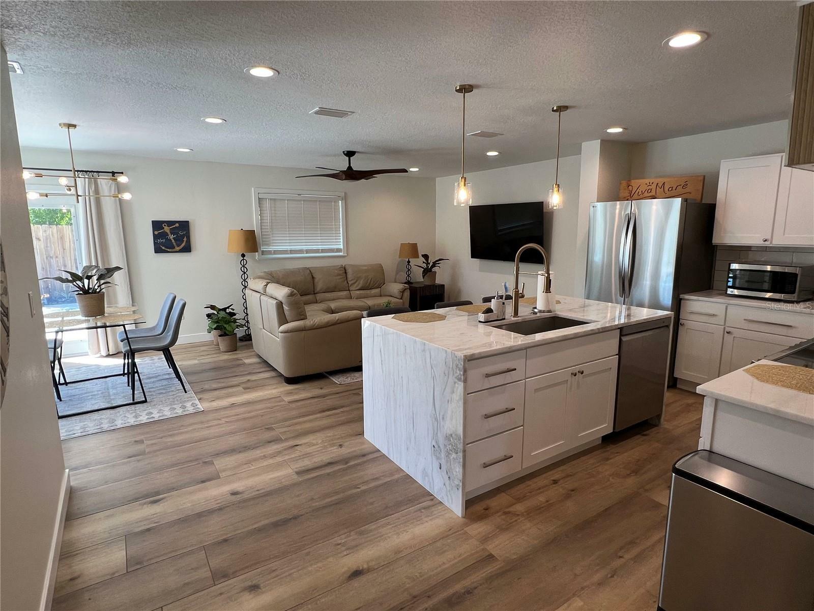 Property Photo: 4460 Emerald Ridge Drive FL 34233