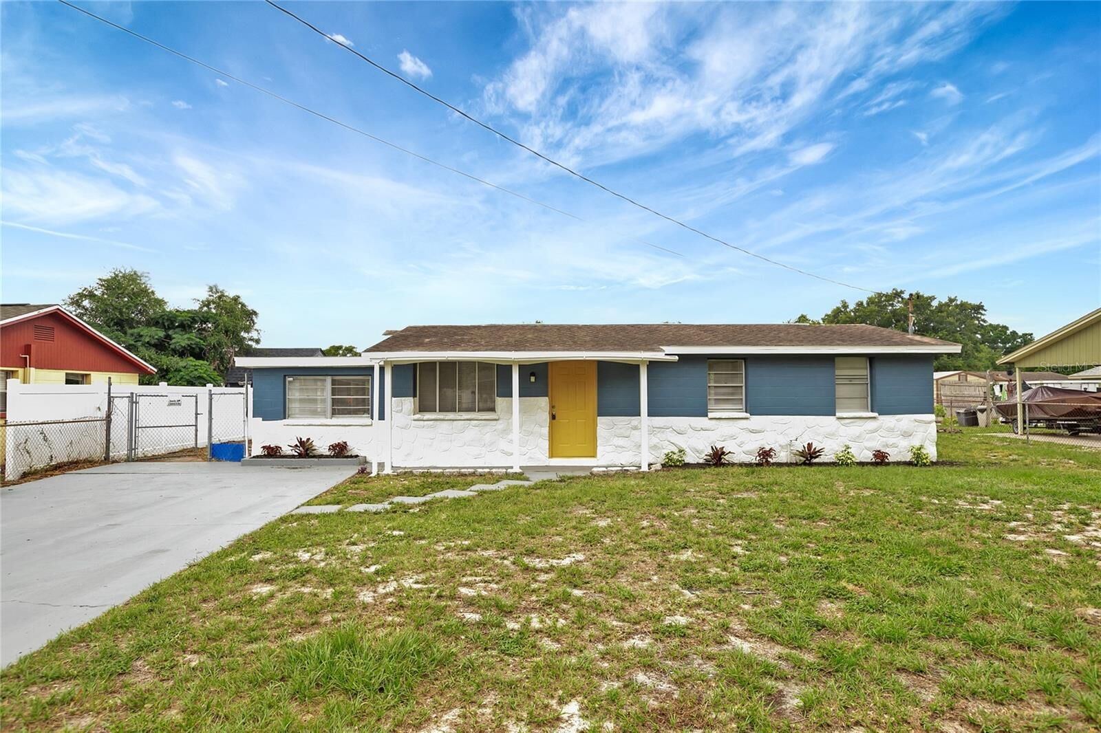 Property Photo:  3204 Dodge Street  FL 33605