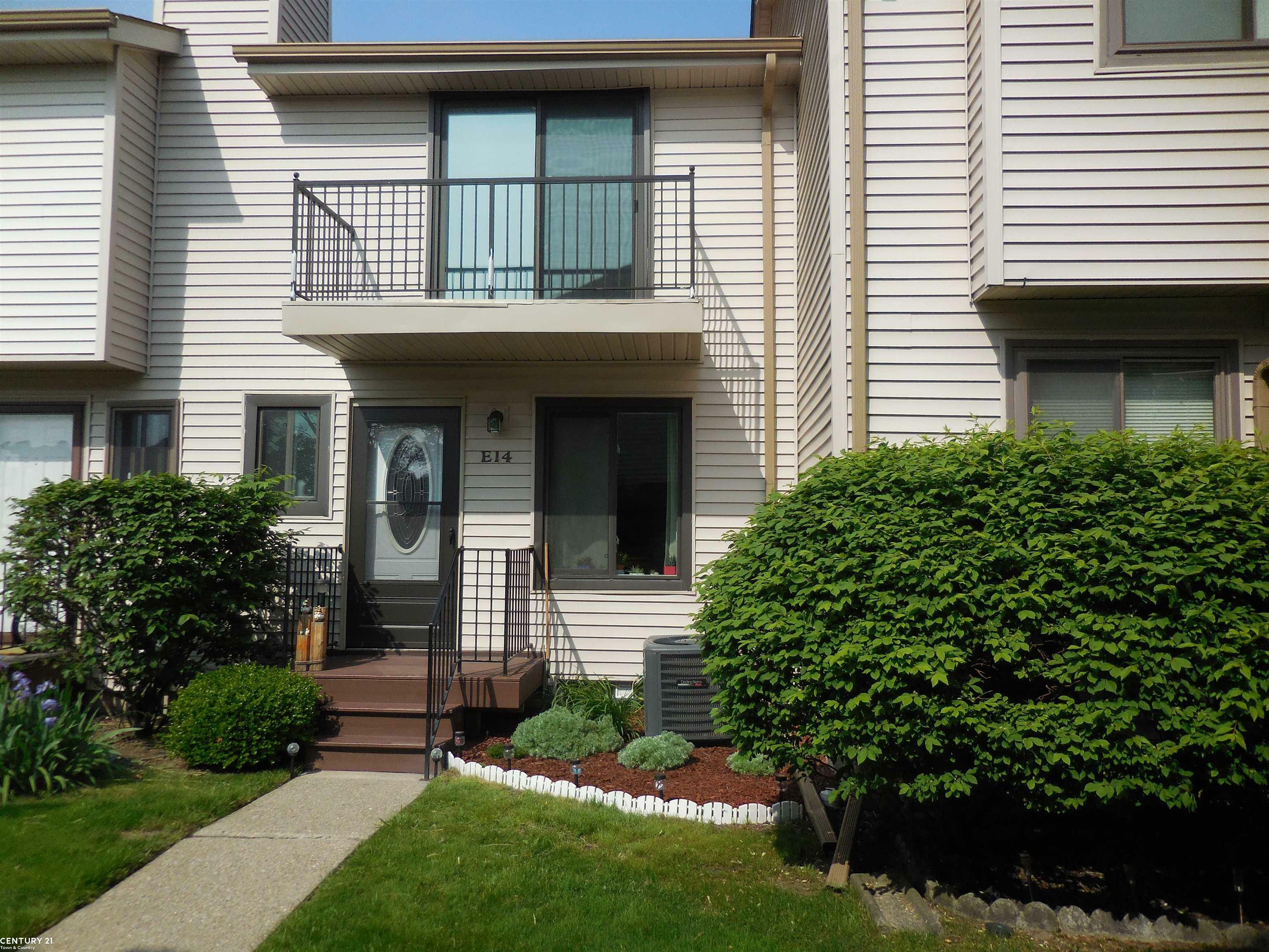 Property Photo: 50676 Jefferson Avenue E-14 MI 48047