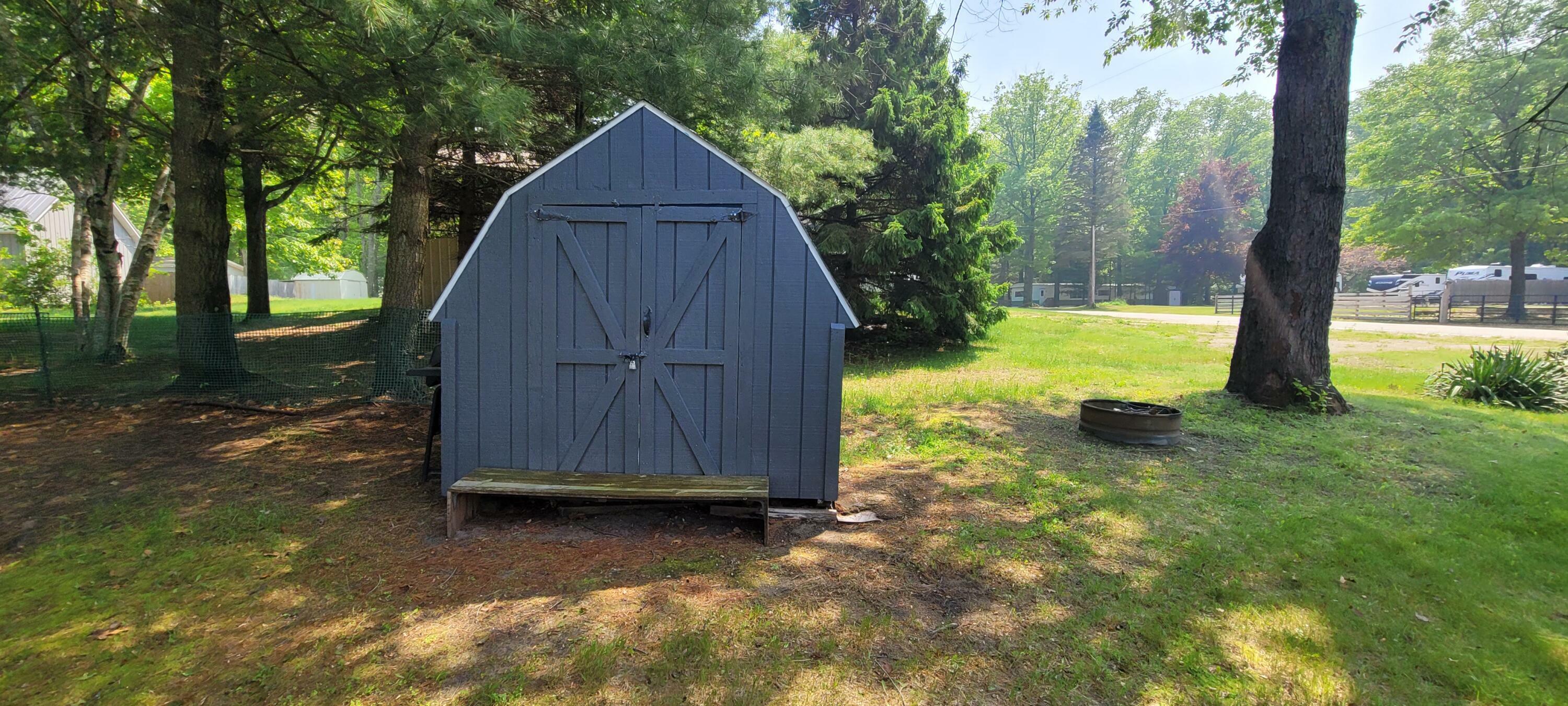 Property Photo: 728 Crystal Lane MI 49436