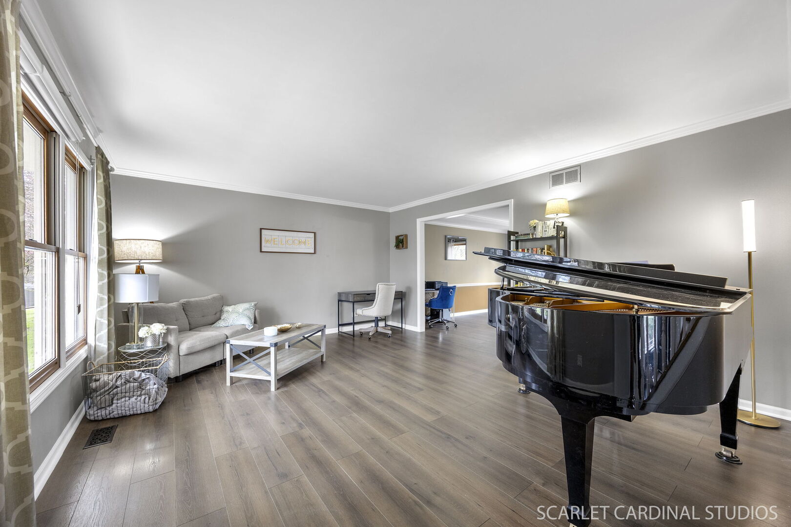 Property Photo: 1208 Thackery Court IL 60564
