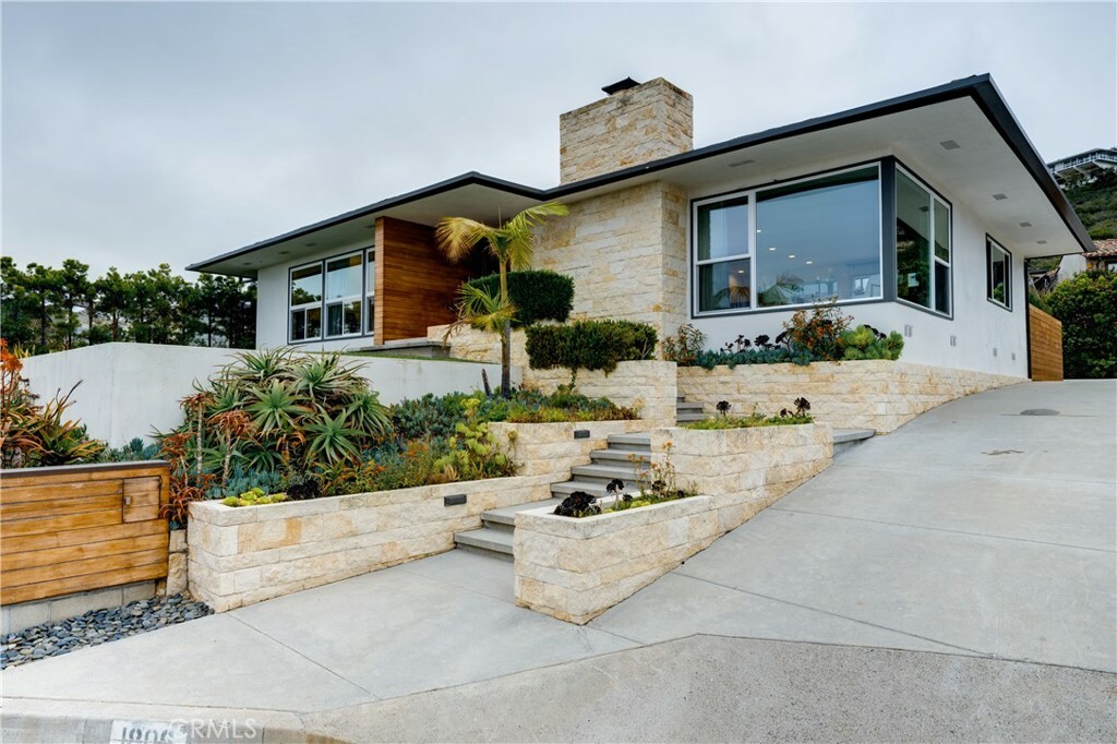 Property Photo: 1806 Calle Leticia CA 92672