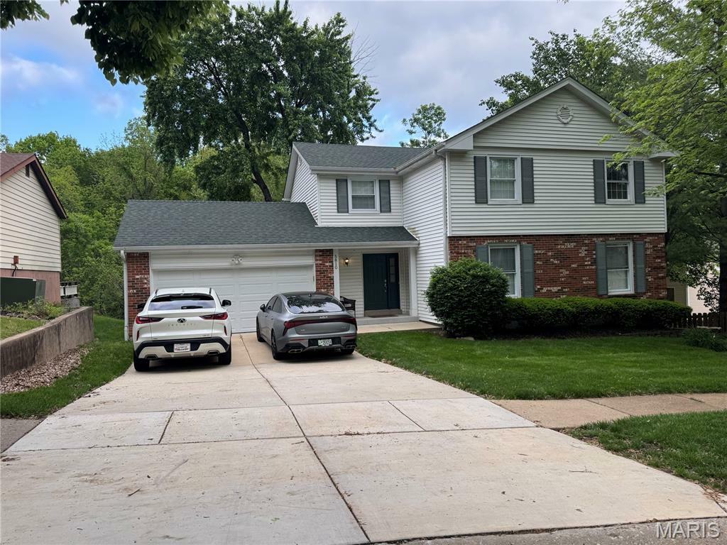Property Photo: 5810 White Pine Drive MO 63129