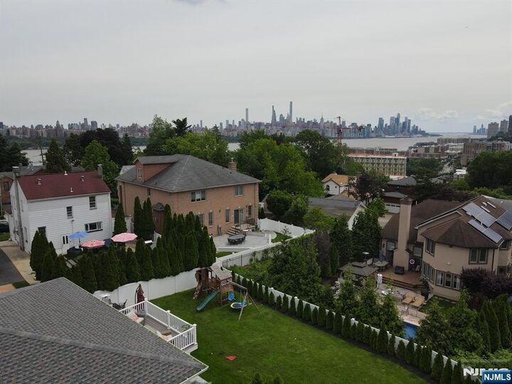 384 Highland Avenue  Cliffside Park NJ 07010 photo