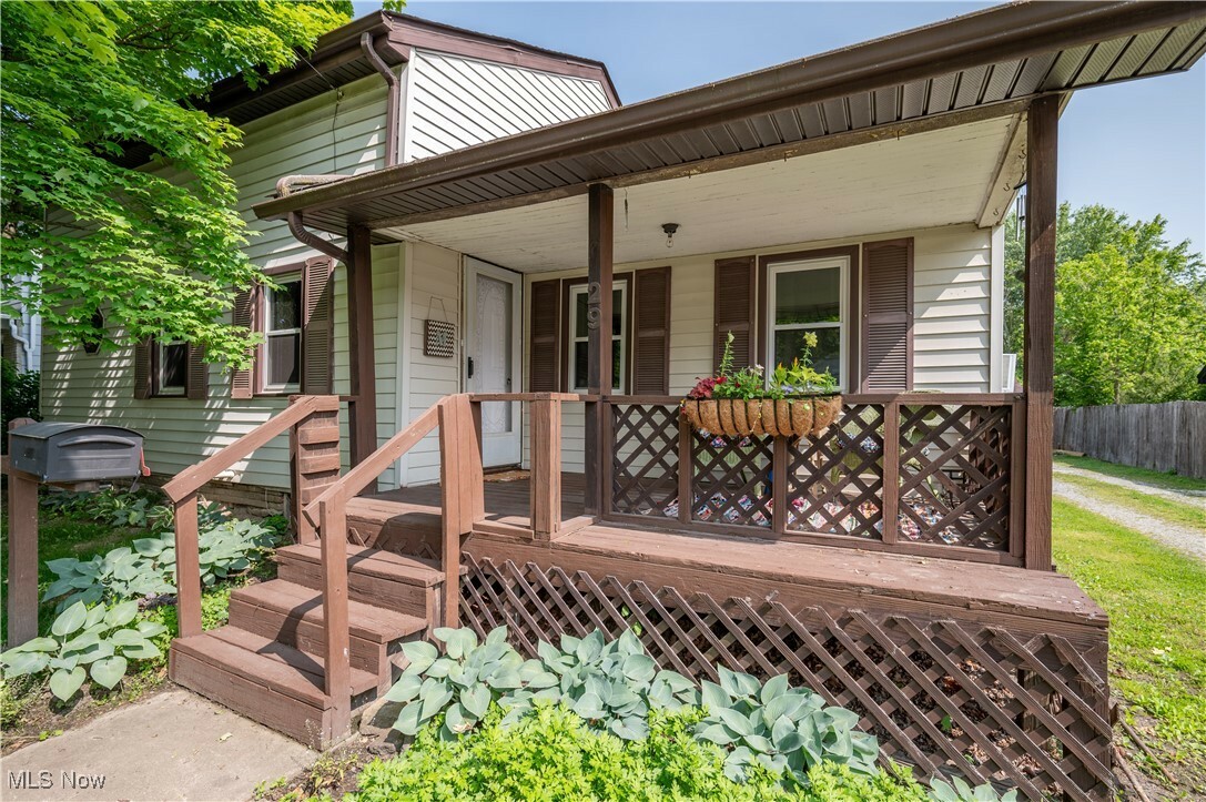 Property Photo: 29 E Main Street OH 44444