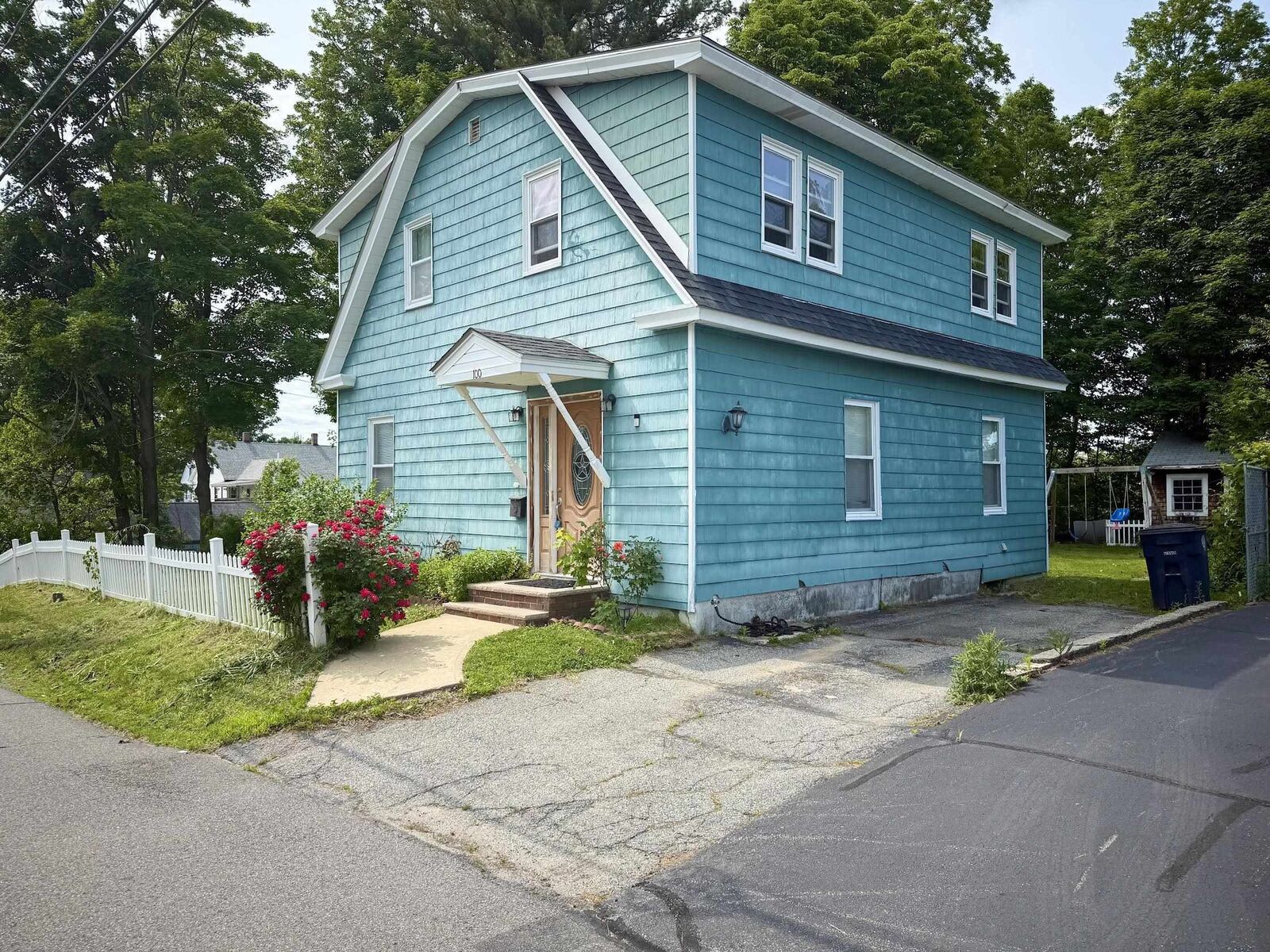Property Photo: 100 Bowers Street NH 03060