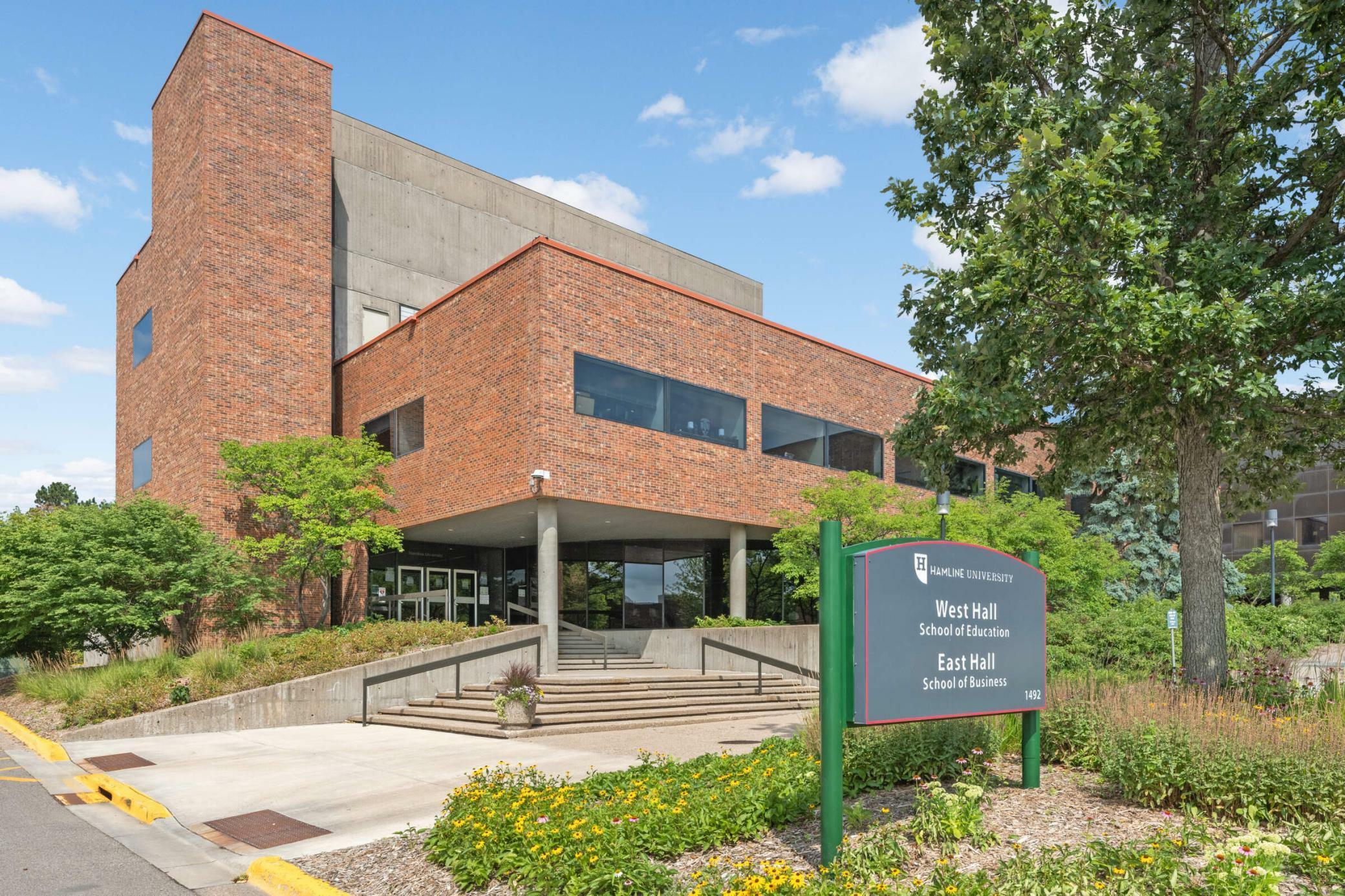 Property Photo:  1757 Minnehaha Avenue W  MN 55104 