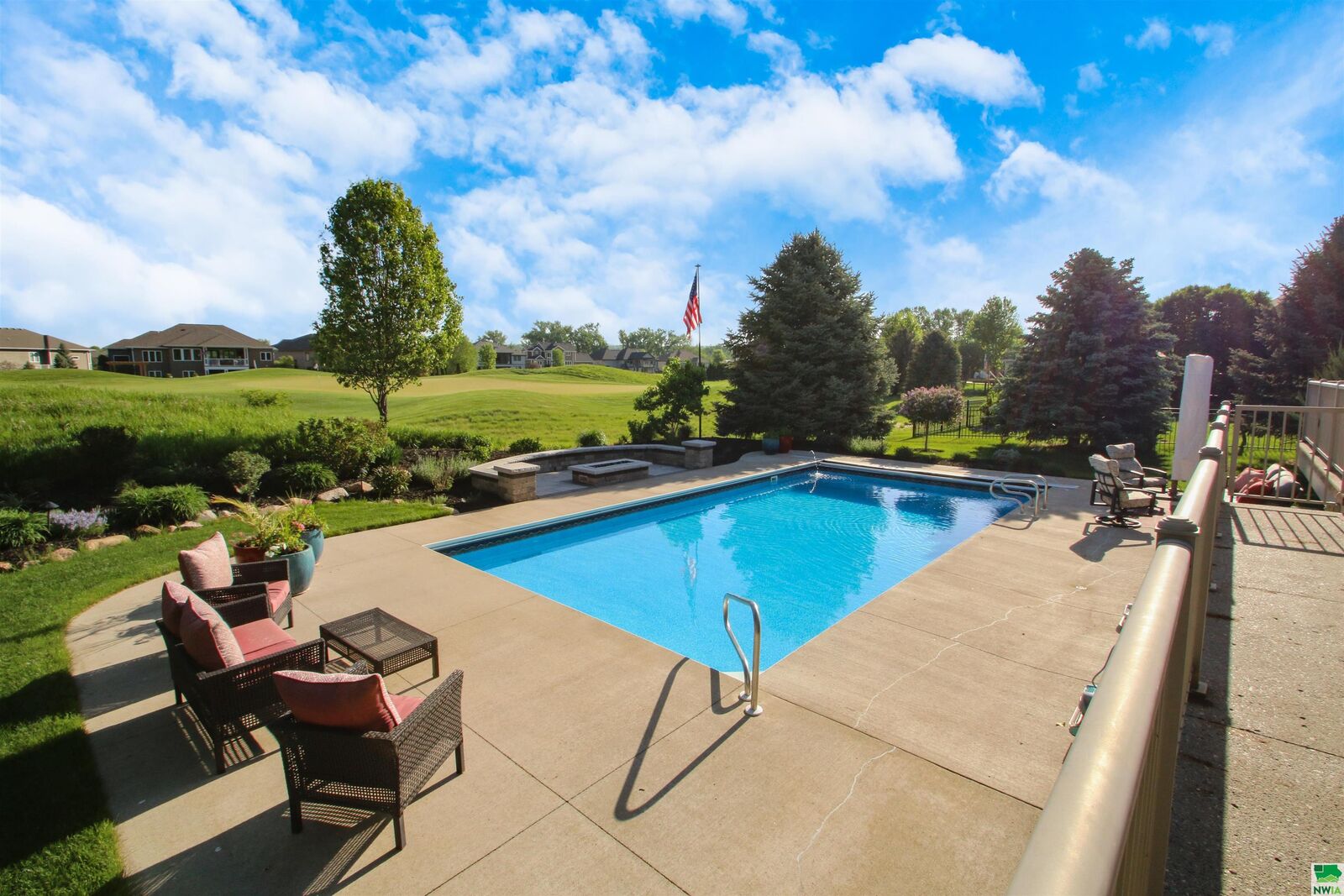Property Photo:  701 E St Andrews Circle  SD 57049 