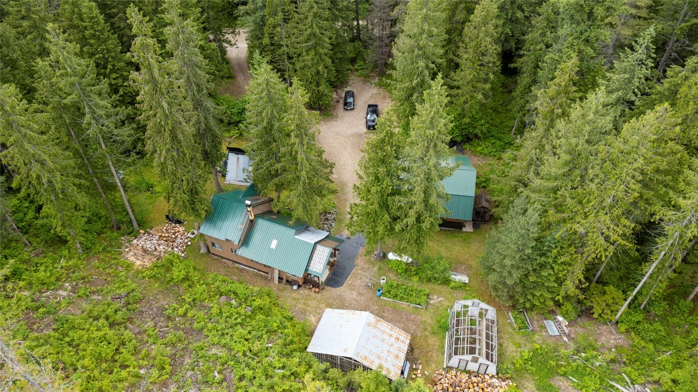 Property Photo: 1598 Quast Road BC V0E 2V2
