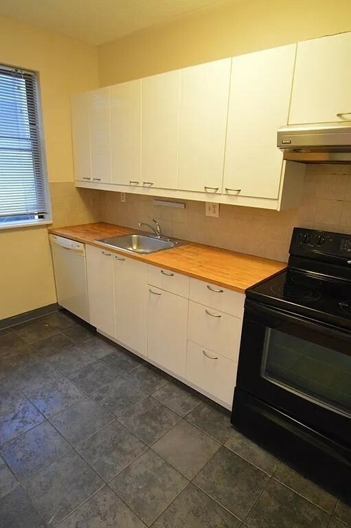 Property Photo:  317 Summit Ave 7  MA 02135 
