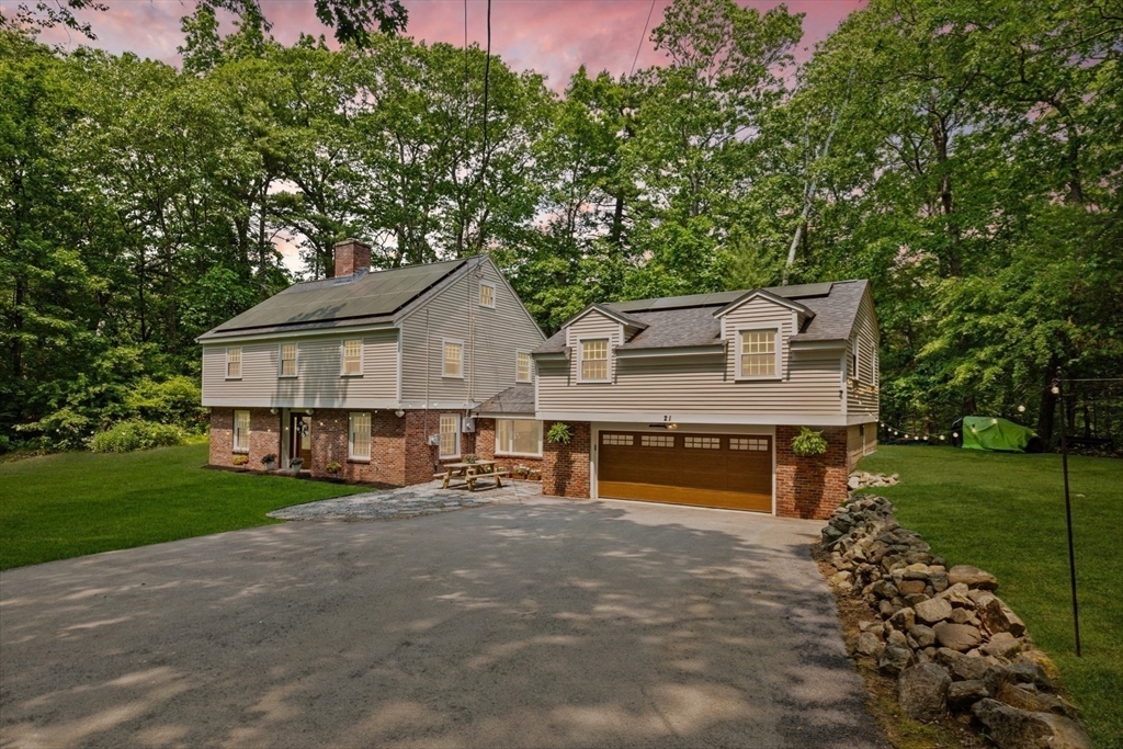 Property Photo: 21 Sunrise Rd MA 01921