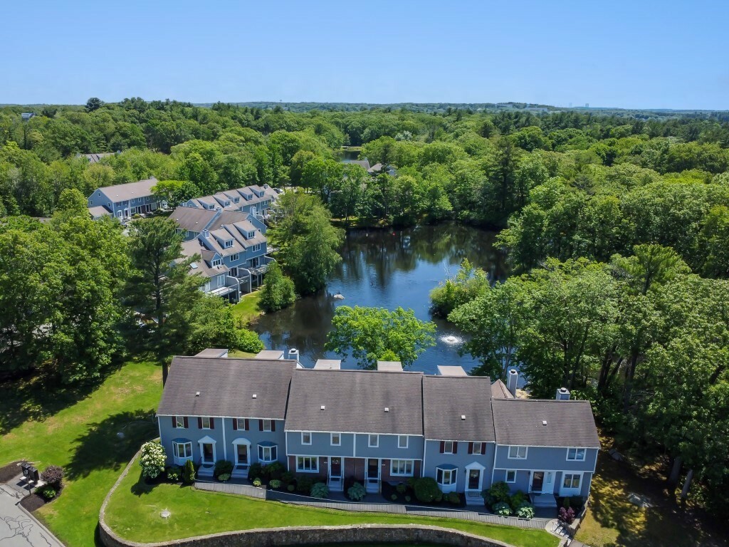 Property Photo:  1504 Huckleberry Ct 1504  MA 01960 