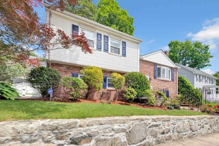 Property Photo:  46 Arlington Rd  MA 01801 