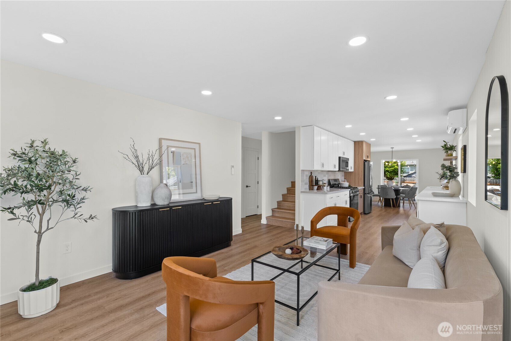 Property Photo: 5041 Bowen Place S WA 98118