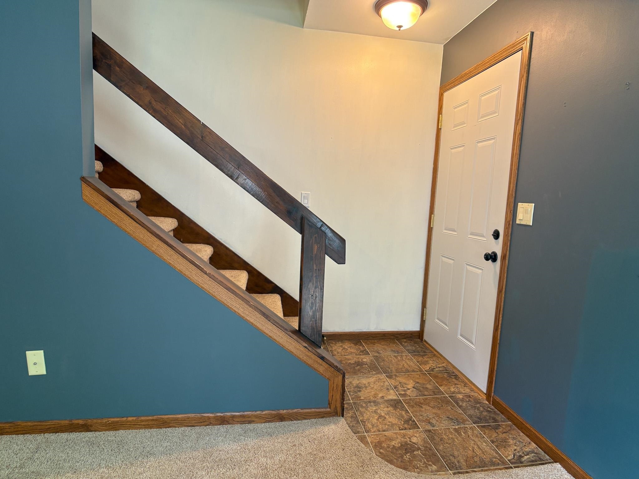 Property Photo: 812 Kay Kourt WI 54956-1640