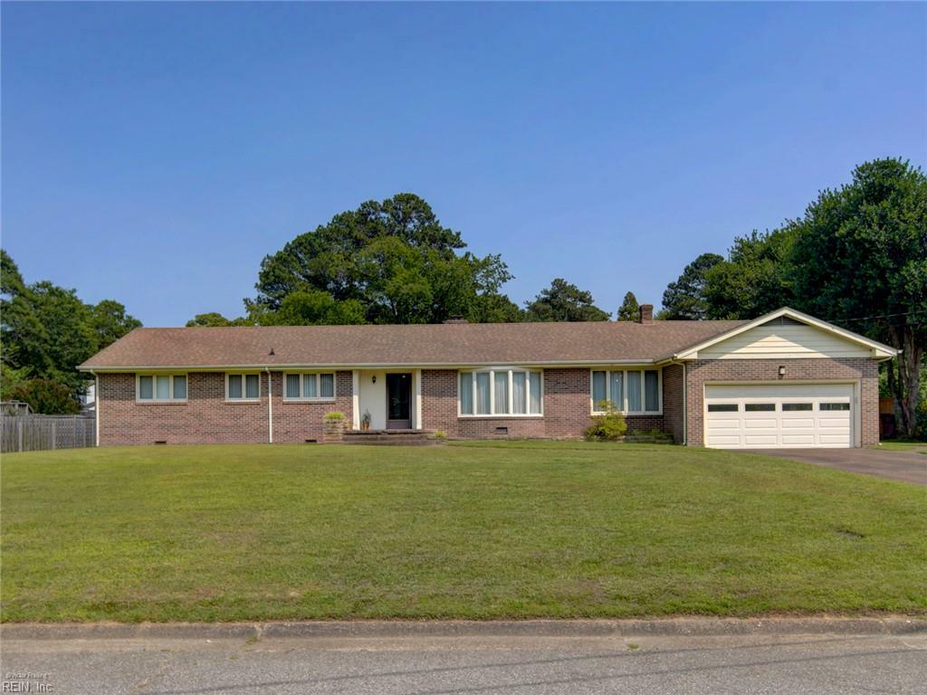 Property Photo: 2861 Greenview Rd VA 23321