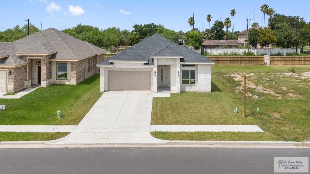 Property Photo:  1212 Bridle Way  TX 78586 