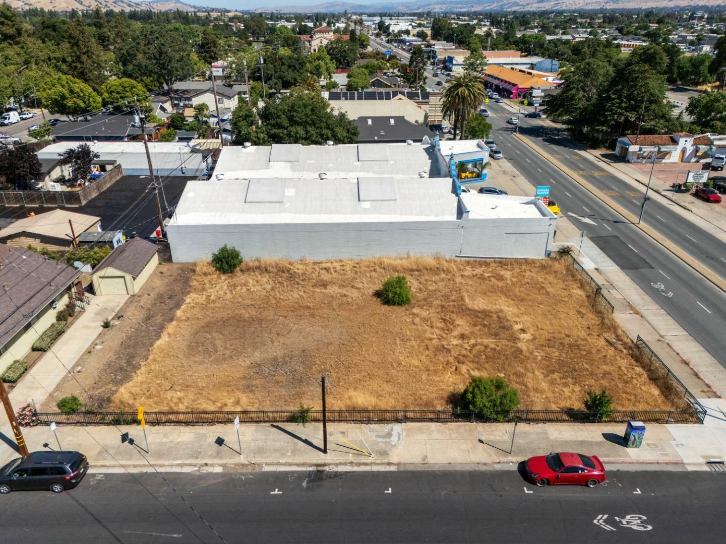 Property Photo:  7711 Monterey Street  CA 95020 