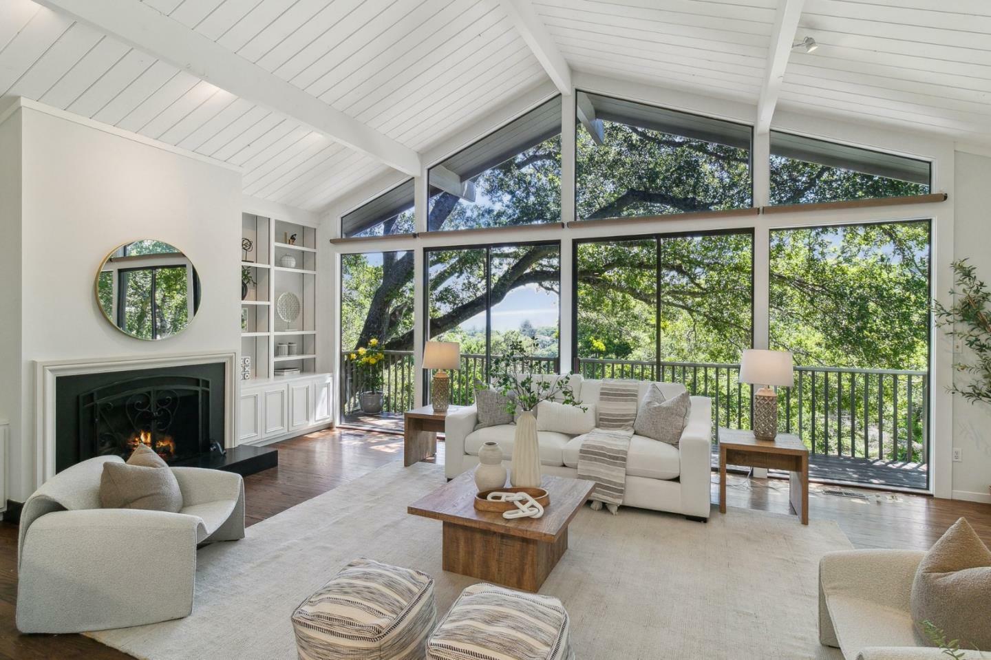 Property Photo: 1408 Avondale Road CA 94010