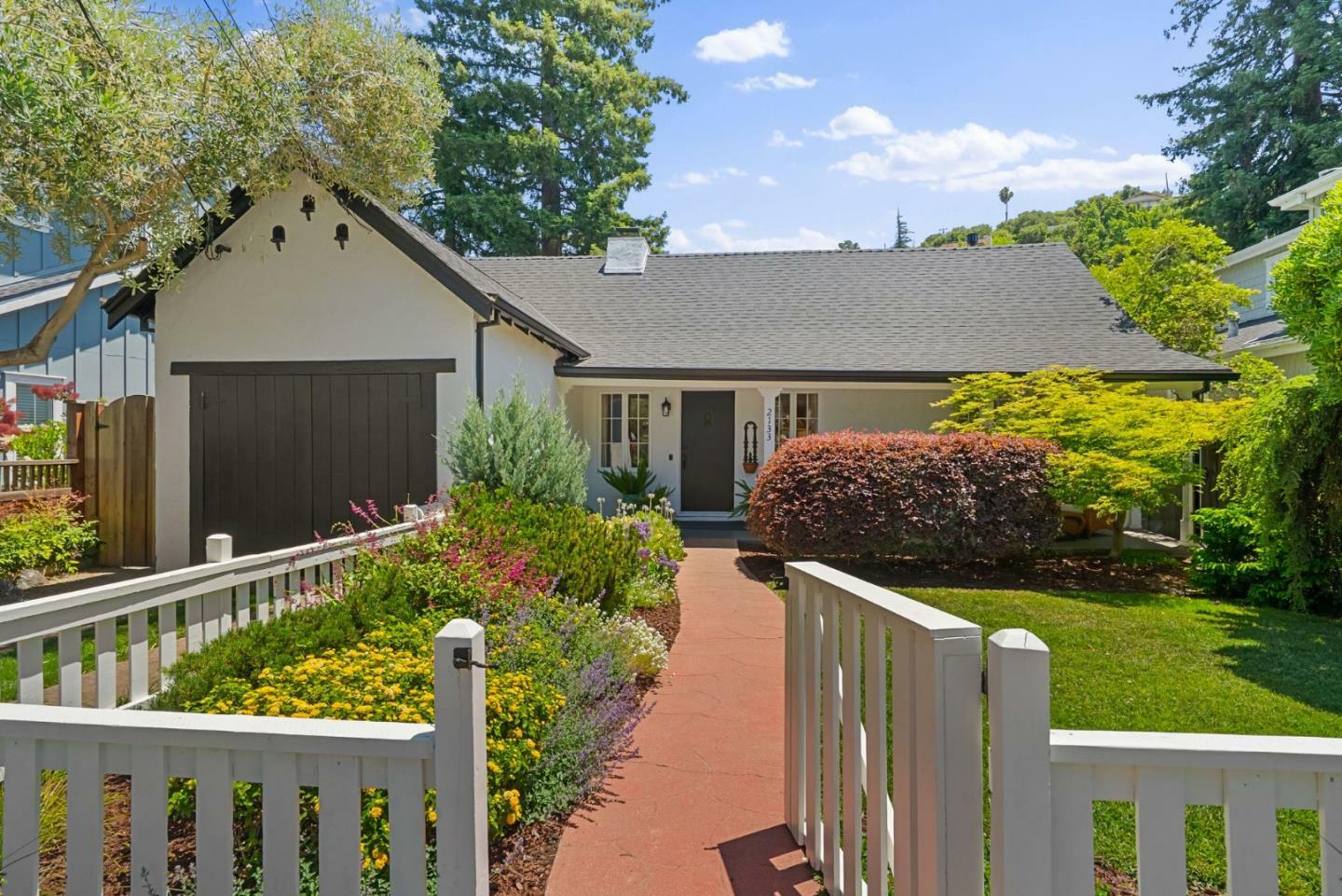 Property Photo: 2133 Carmelita Drive CA 94070