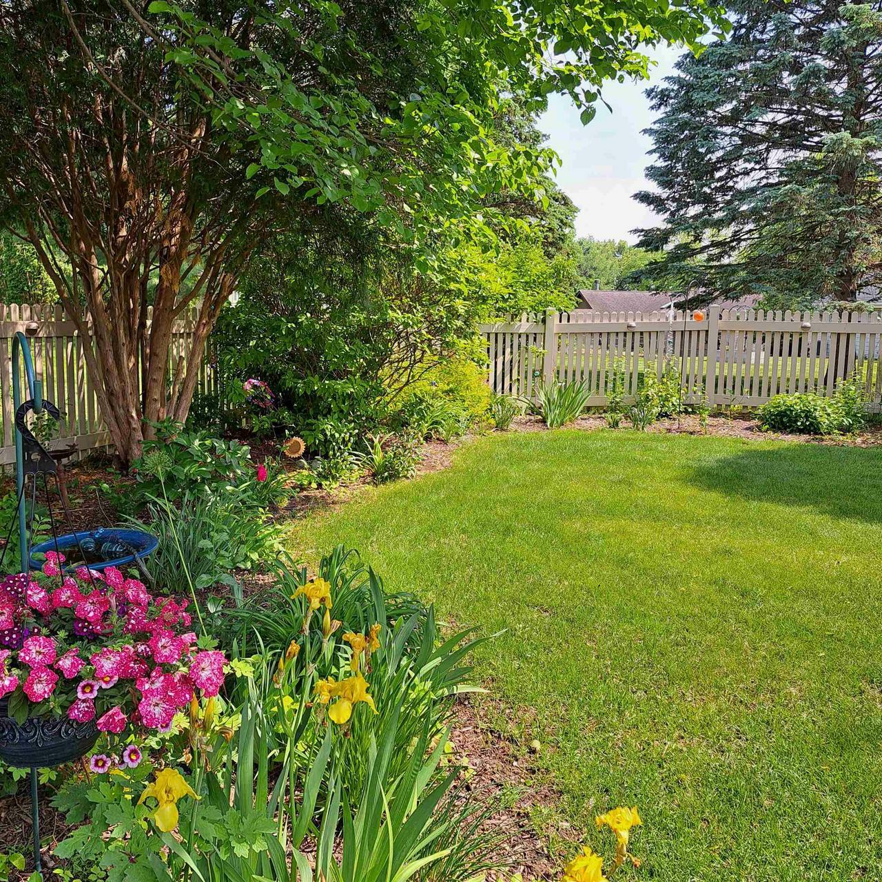 Property Photo: 3250 Briar Crest Drive WI 53546