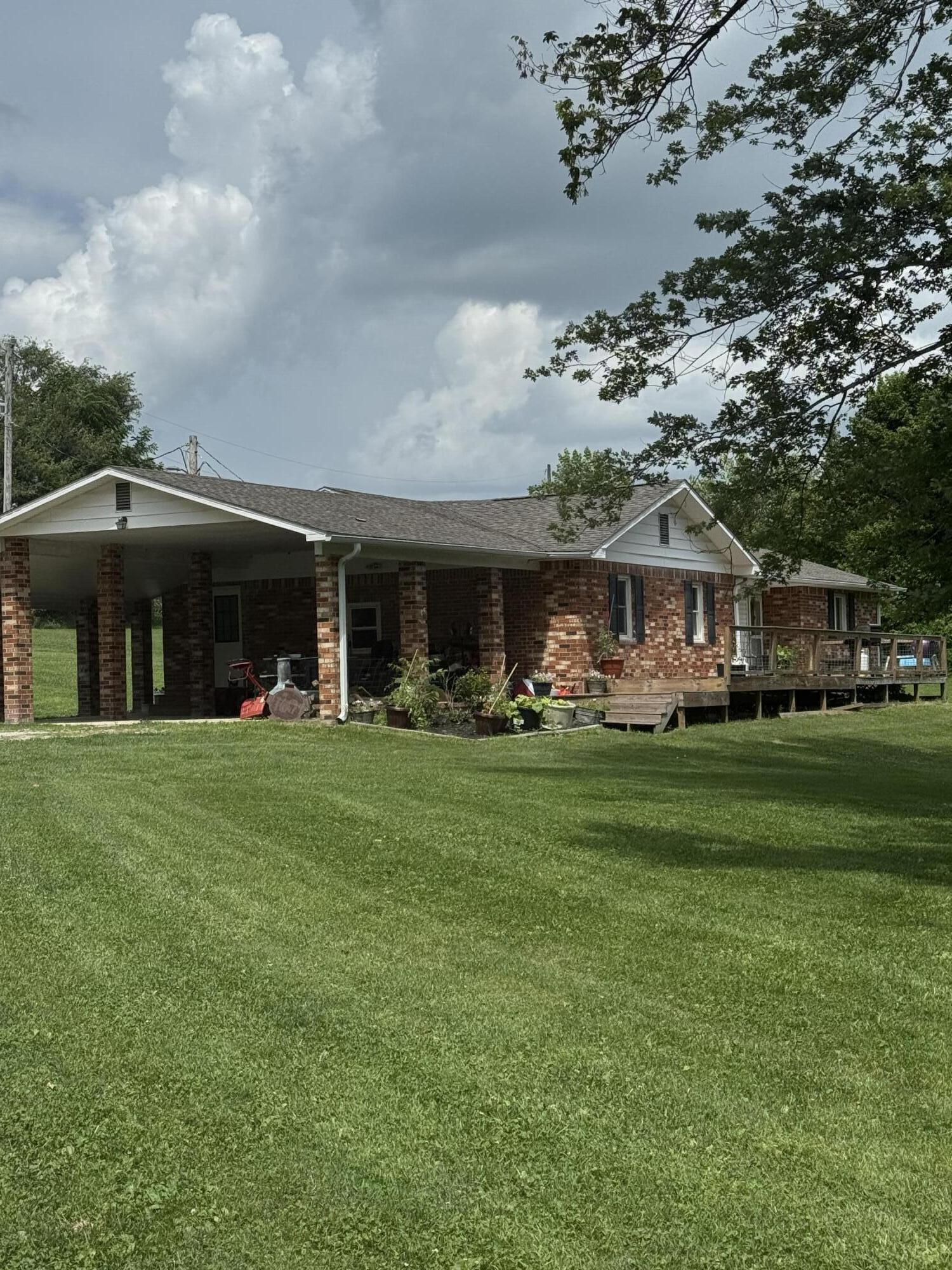 Property Photo: 9153 N Highway MO 65711