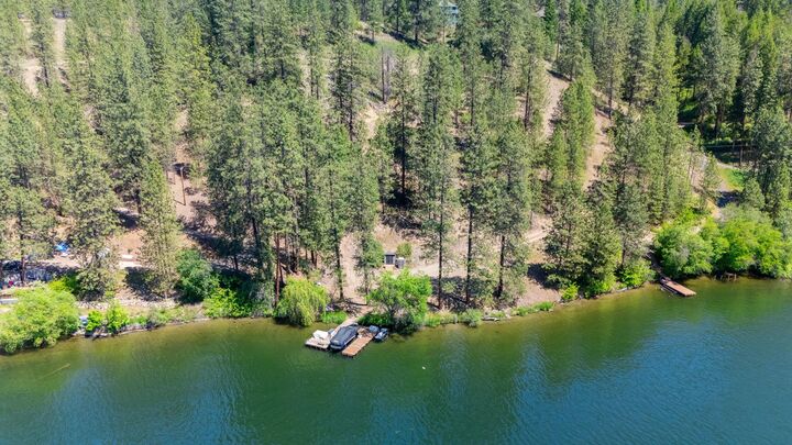 Property Photo:  6533 D Lois Way  WA 99026 