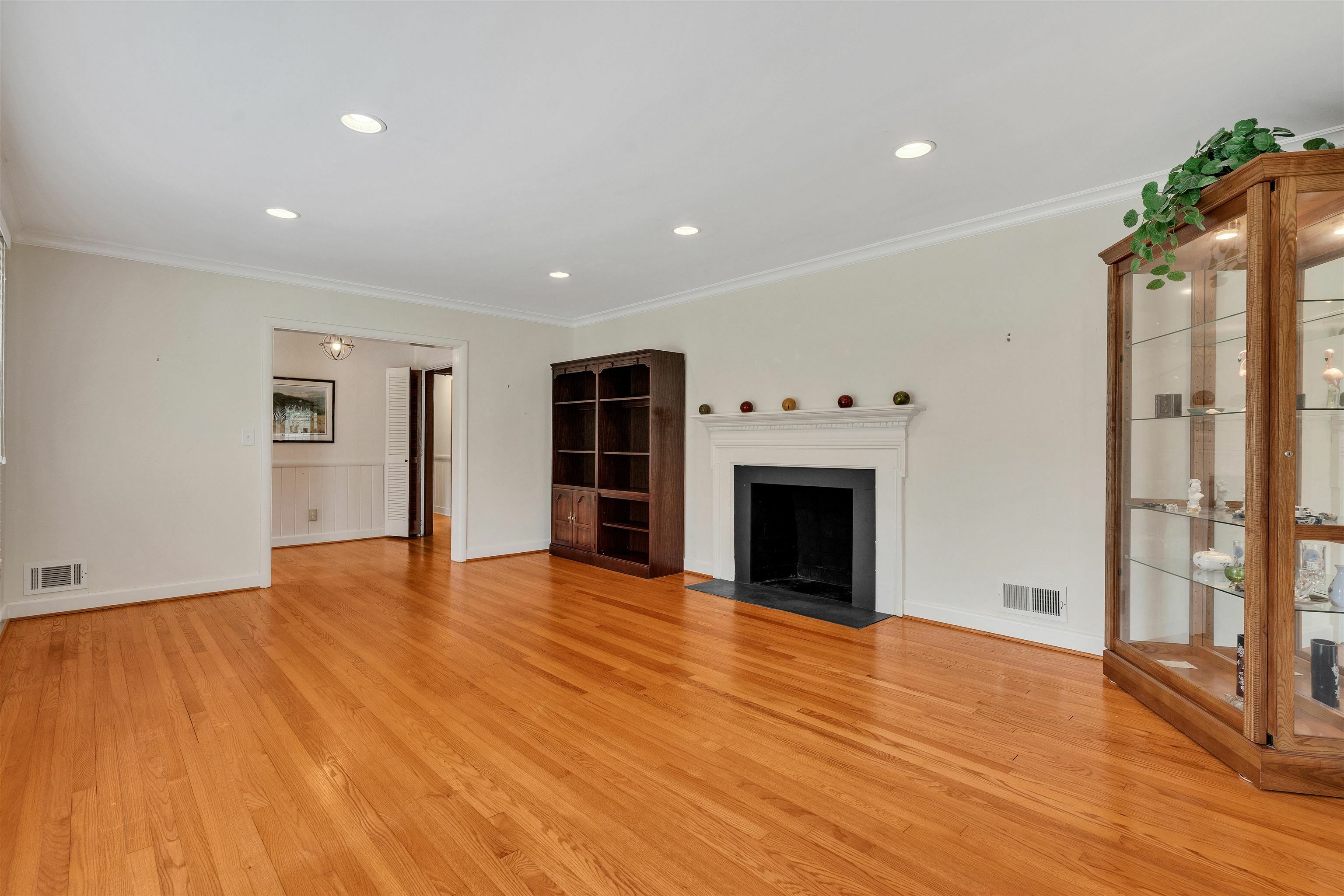 Property Photo: 212 Beechwood Drive SC 29307