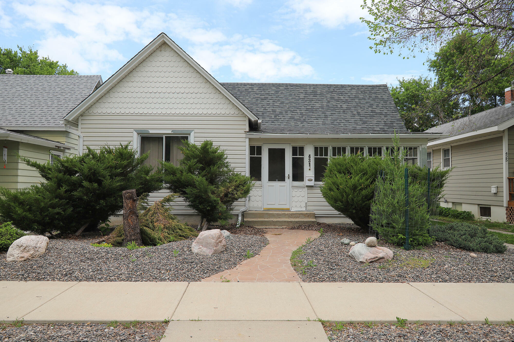 Property Photo: 431 W Burkitt Street WY 82801