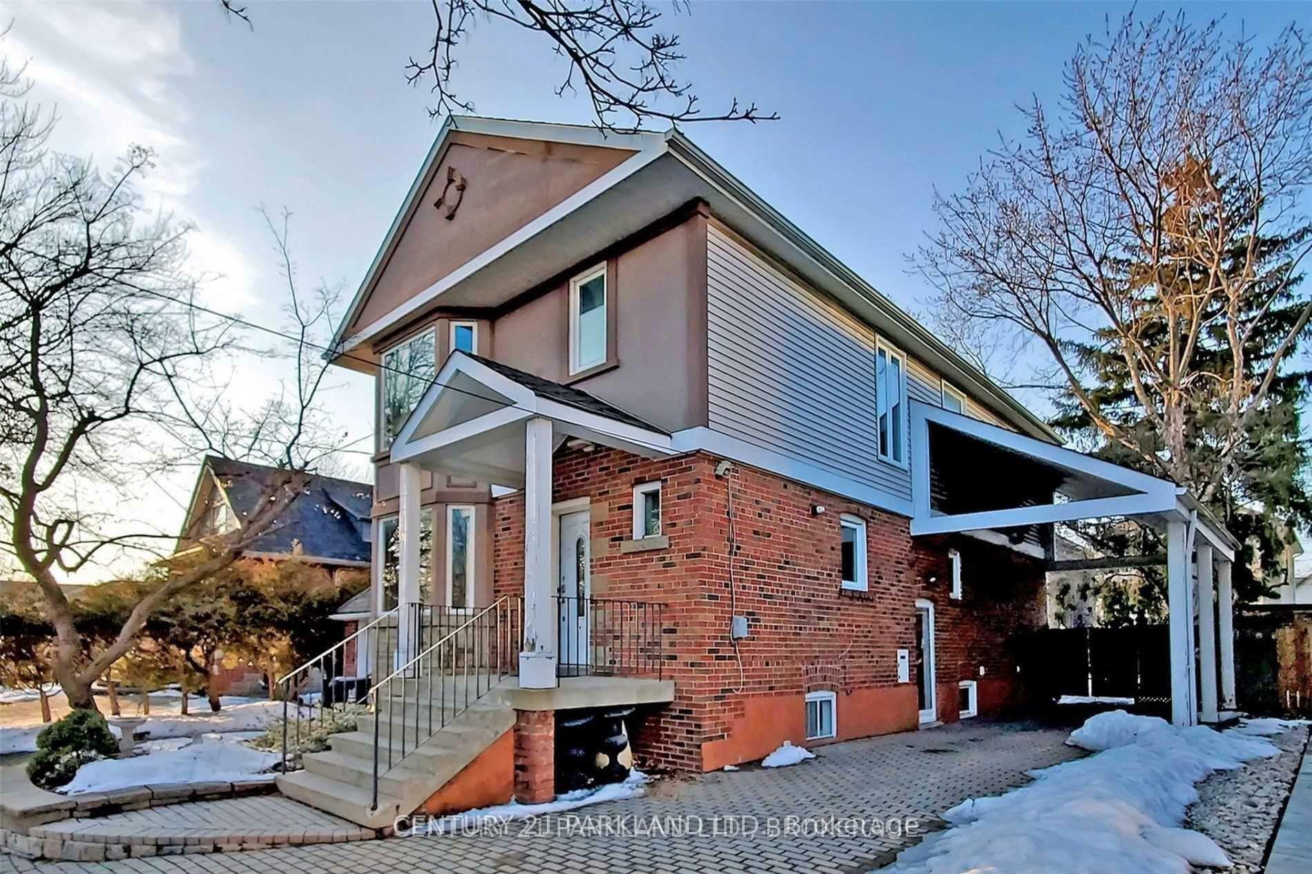Photo de la propriété: 84 Poyntz Avenue ON M2N 1J2