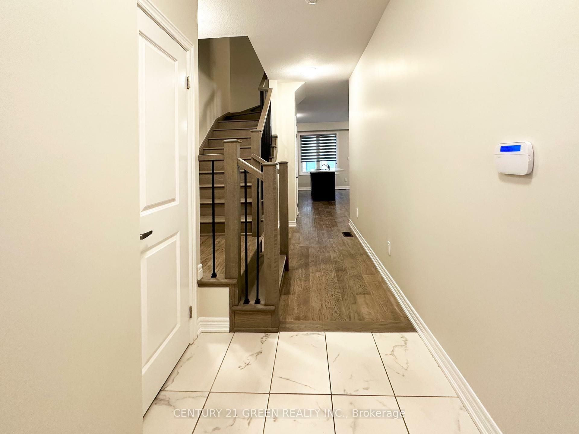 Photo de la propriété:  11 Mia Drive  ON L9B 1K2 