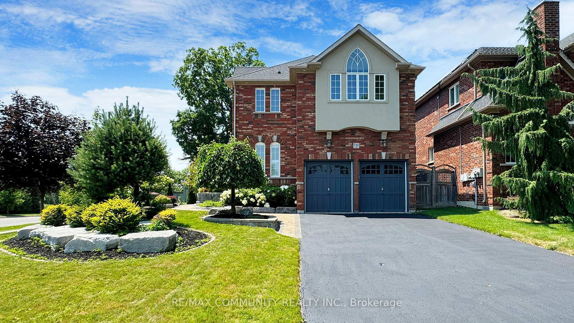 Property Photo: 730 Longworth Avenue ON L1C 0C7