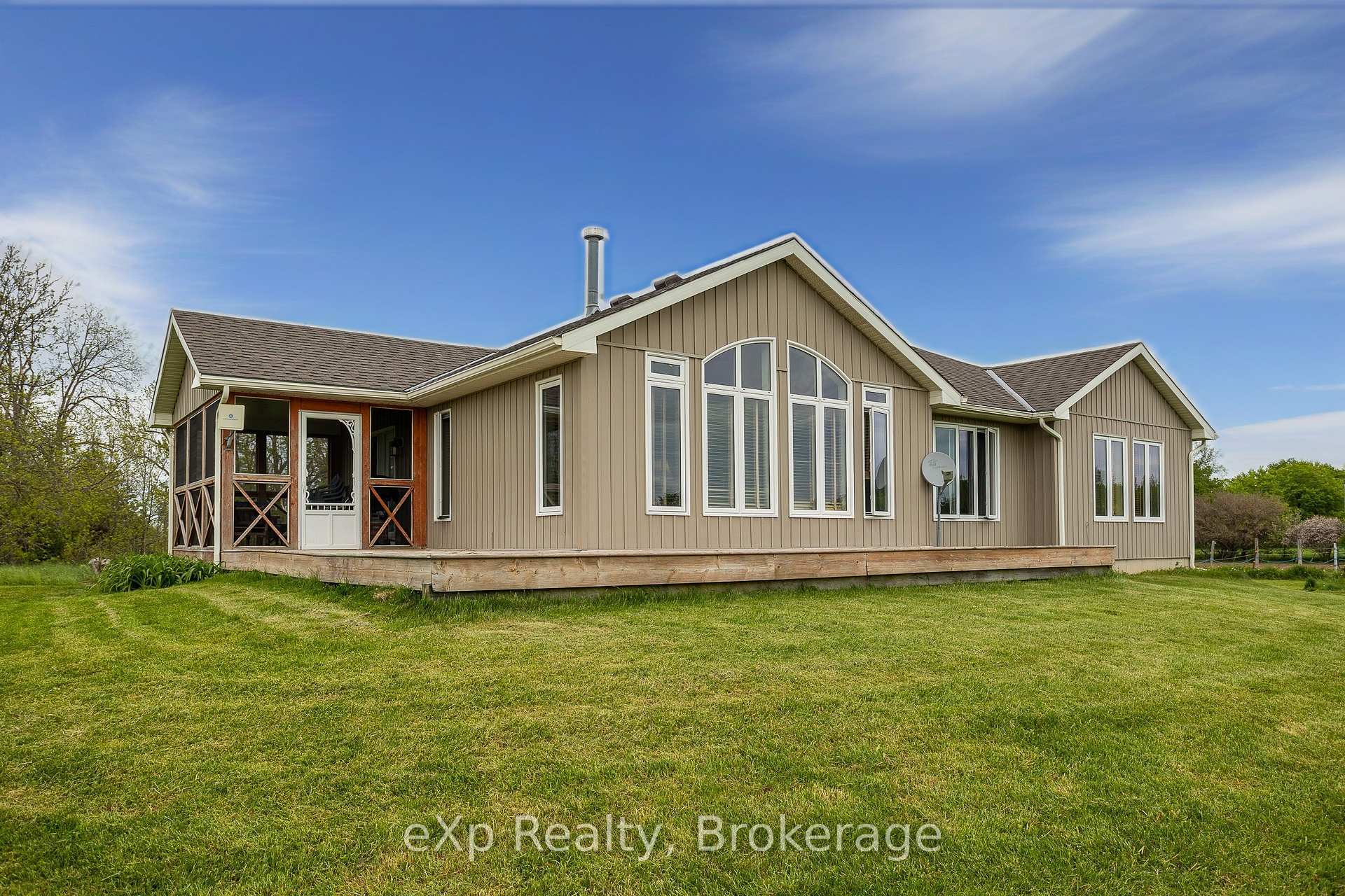 Photo de la propriété: 46304 Old Mail Road ON N4L 1W7