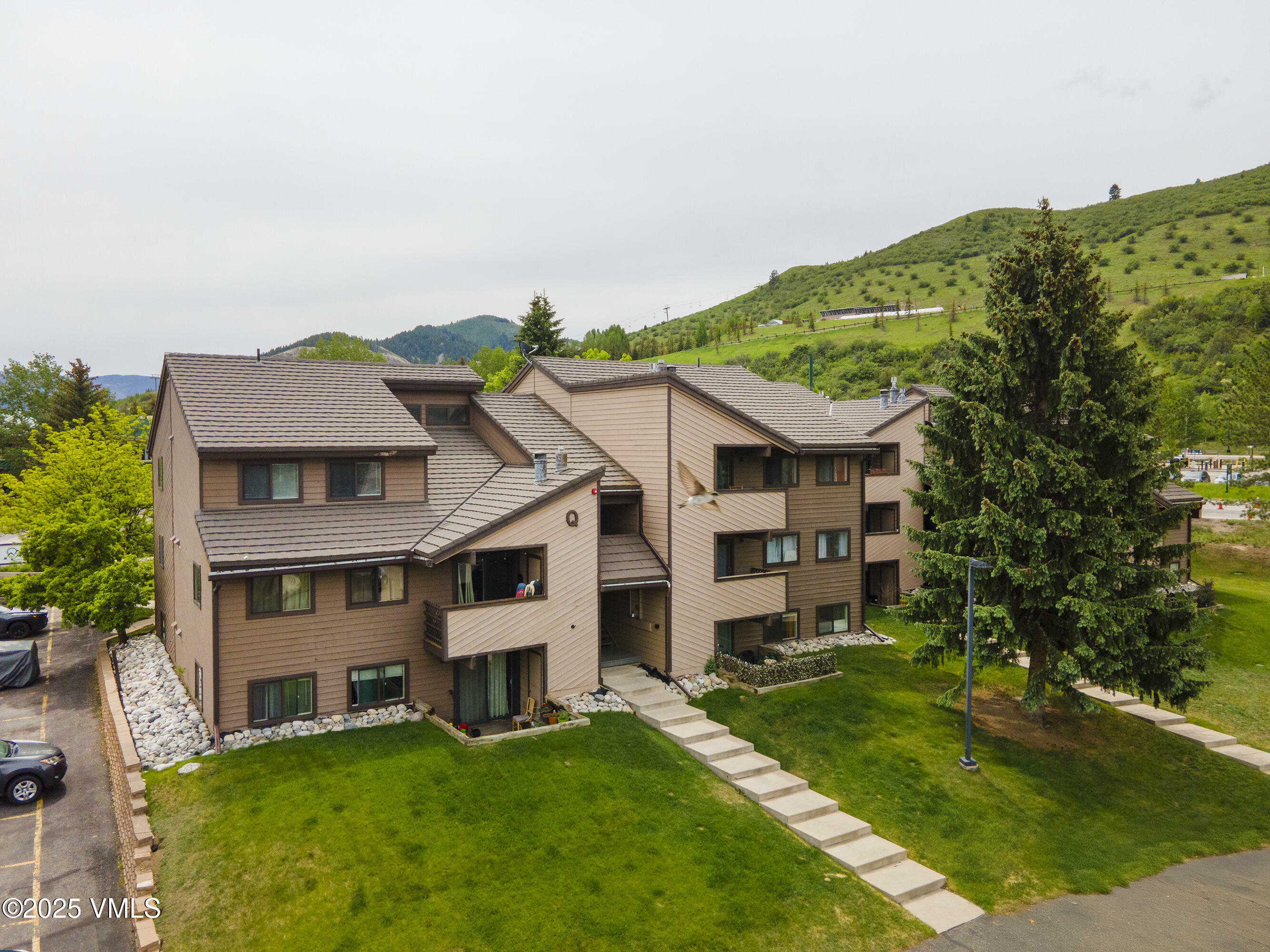Property Photo: 1061 W Beaver Creek Q302 CO 81620