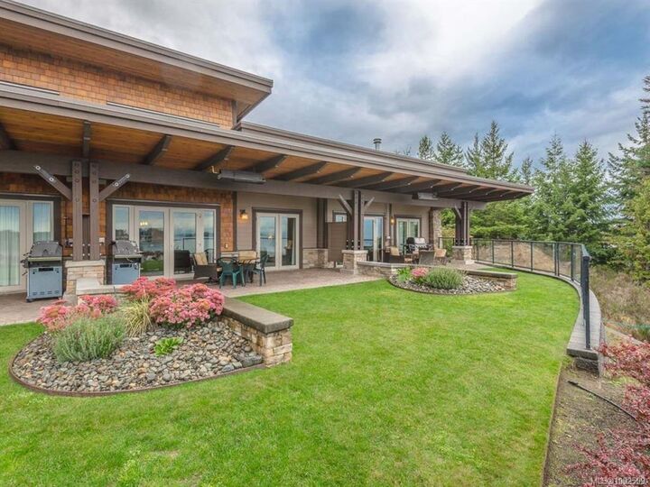 Property Photo: 1175 Resort Dr #1113 Sa2 BC V9P 2E3