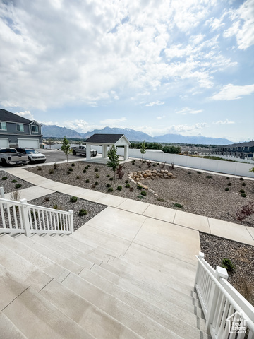 Property Photo: 908 N Hillcrest Ln 180 UT 84043