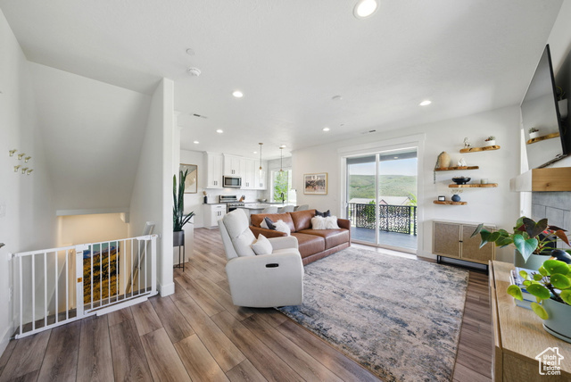 Property Photo: 3308 Santa Fe Rd UT 84098