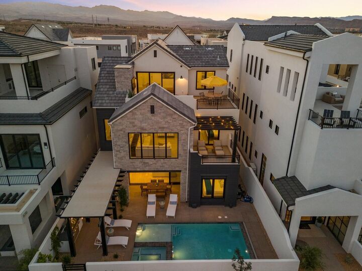 Property Photo:  5421 Lula Bay Ln  UT 84790 