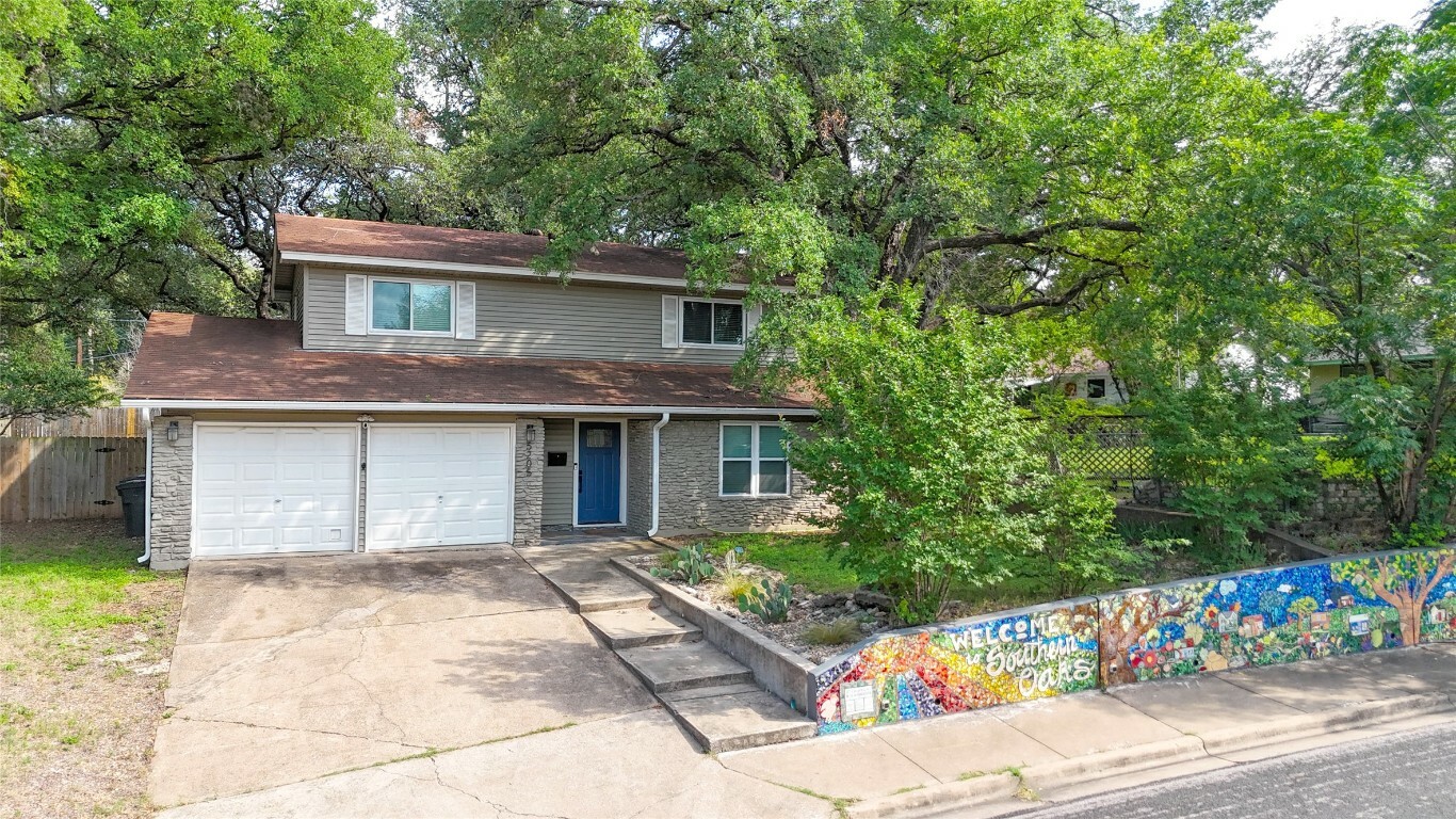 Property Photo: 5205 Buffalo Pass TX 78745