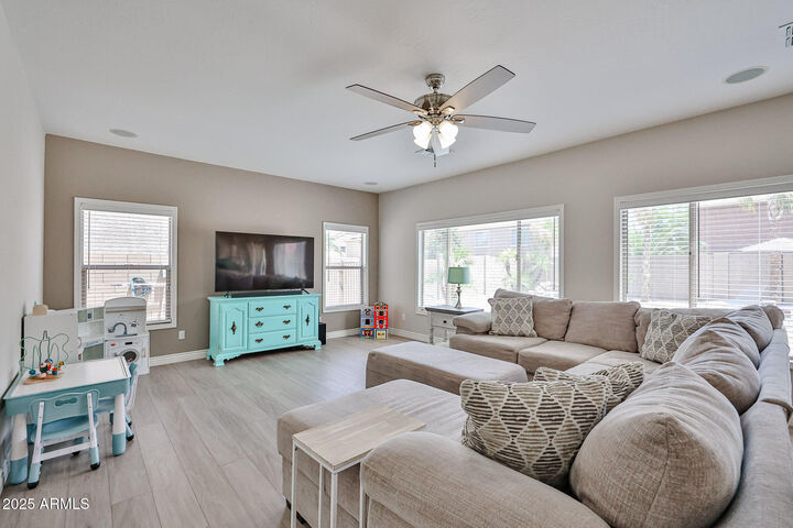 Property Photo:  14723 N 141st Lane  AZ 85379 
