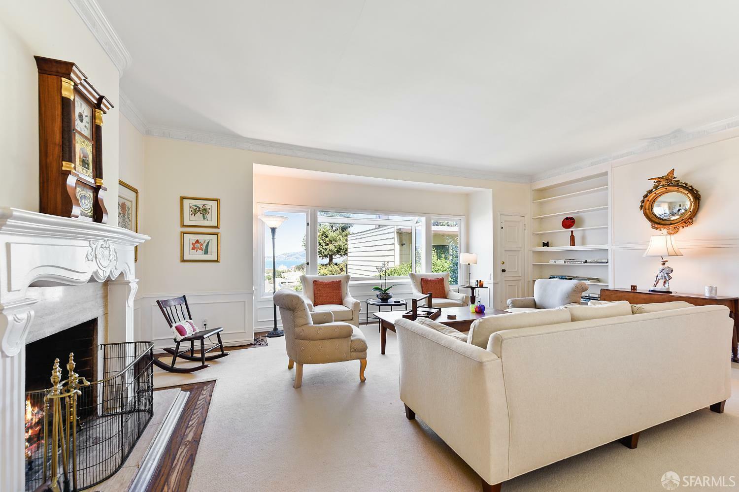 Property Photo: 2068 Vallejo Street CA 94123